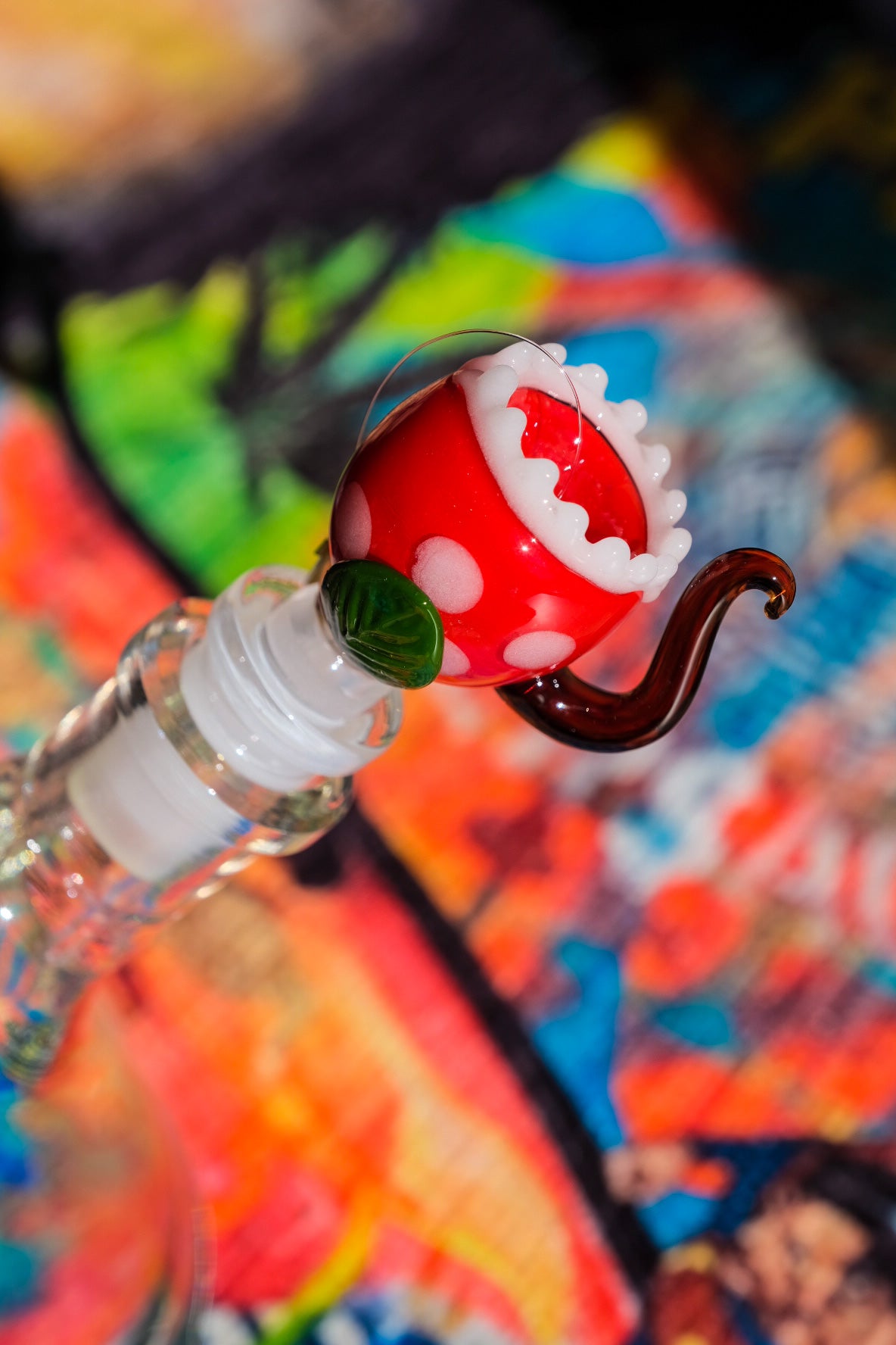 Empire Glass Piranha UV + Glow in the Dark Bowl