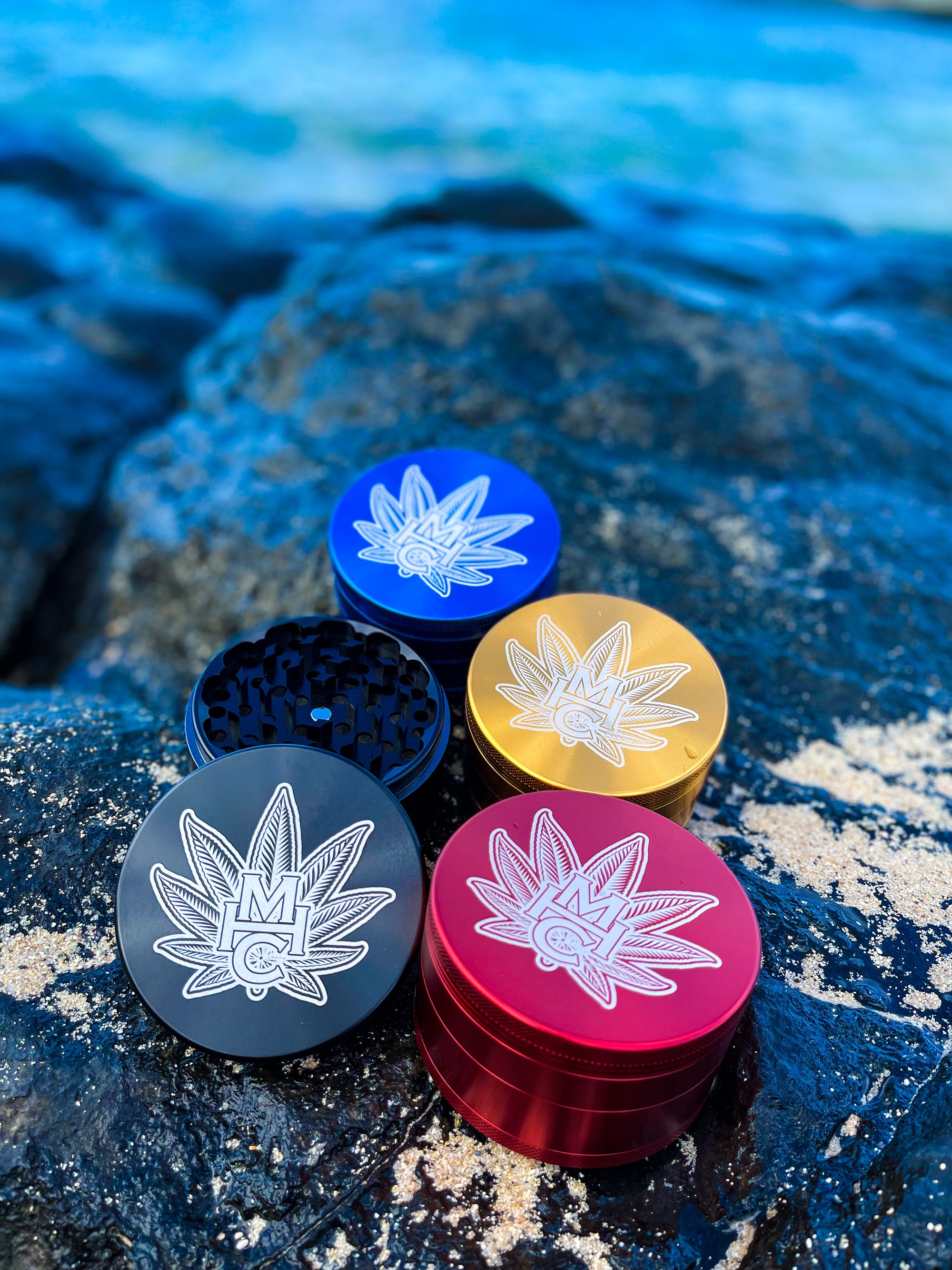 MILE HI CLUB Grinder