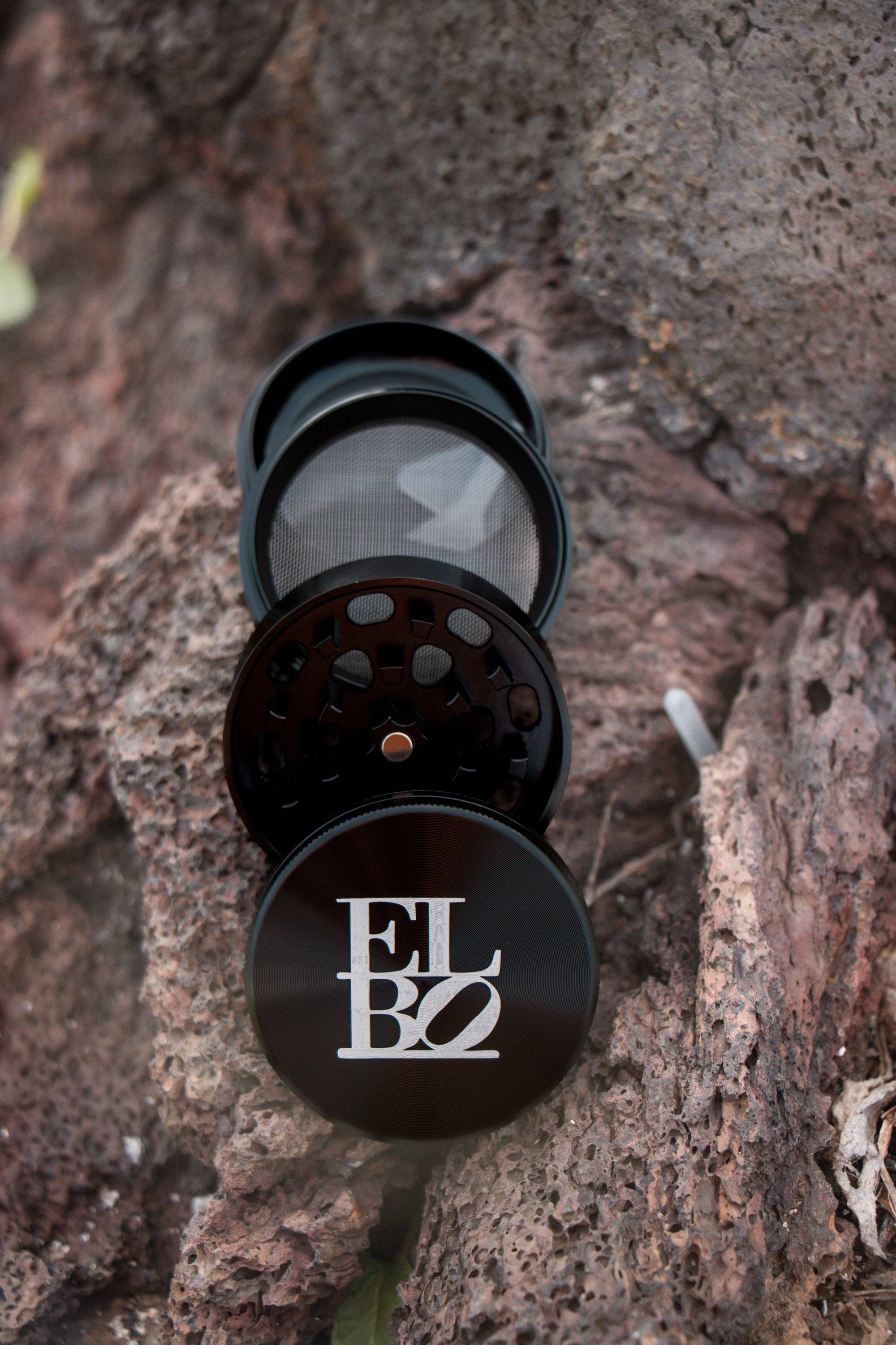 Elbo Grinder