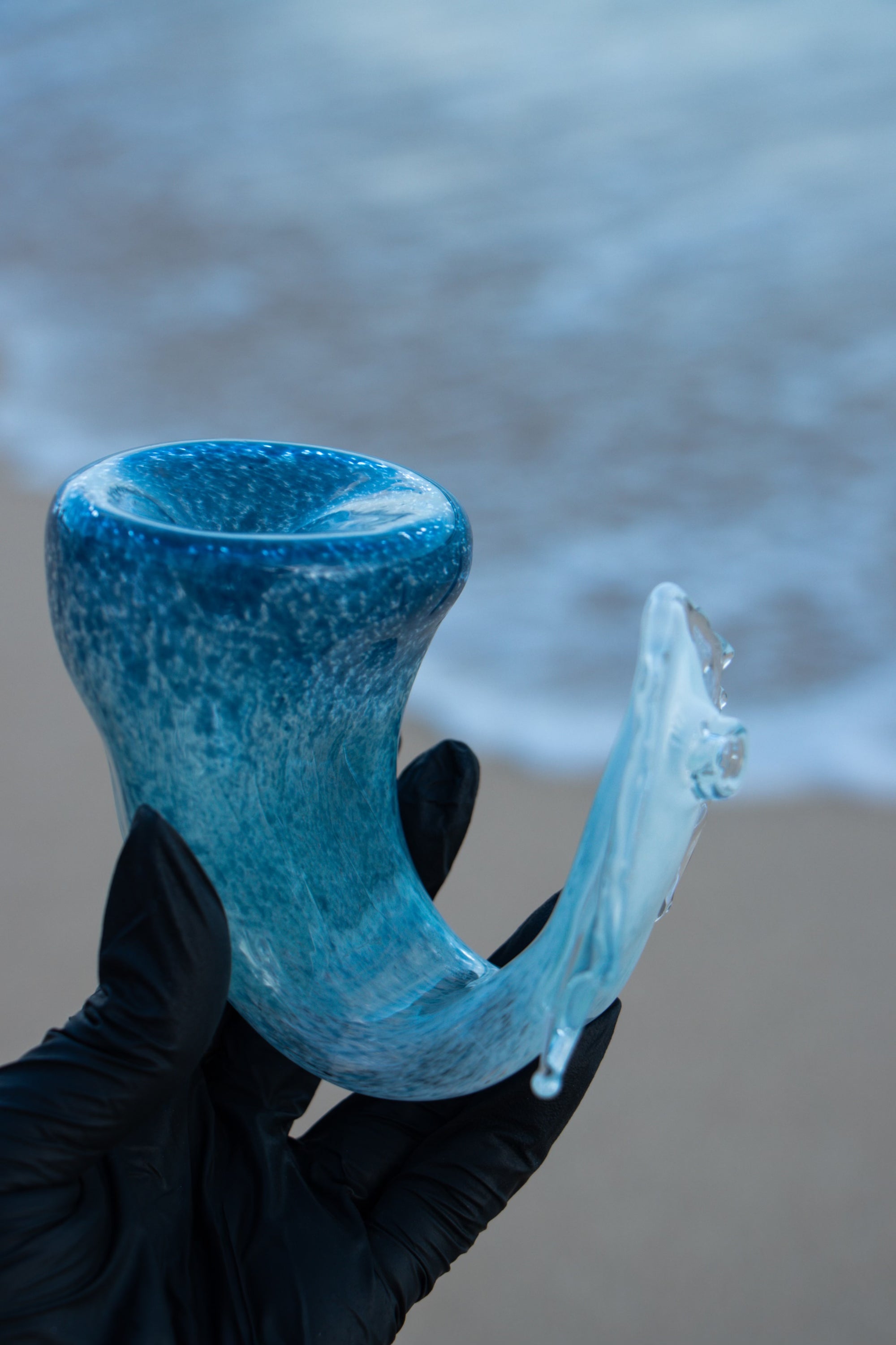 Black Sand Glass Wave Pipe
